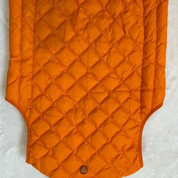 Tory Burch  Sport Vibrant Orange Quilted Vest - Picture 4 of 4